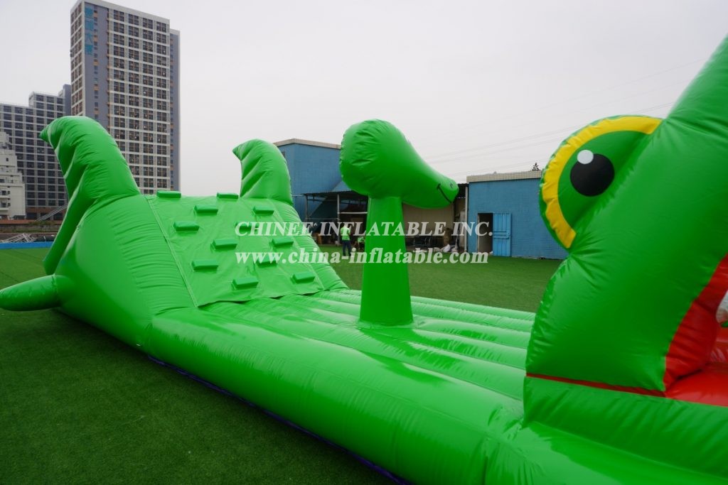 T10-109 Crocodile Theme Inflatable Obstacle Course Inflatable Water Sport Game For Kids Party Events