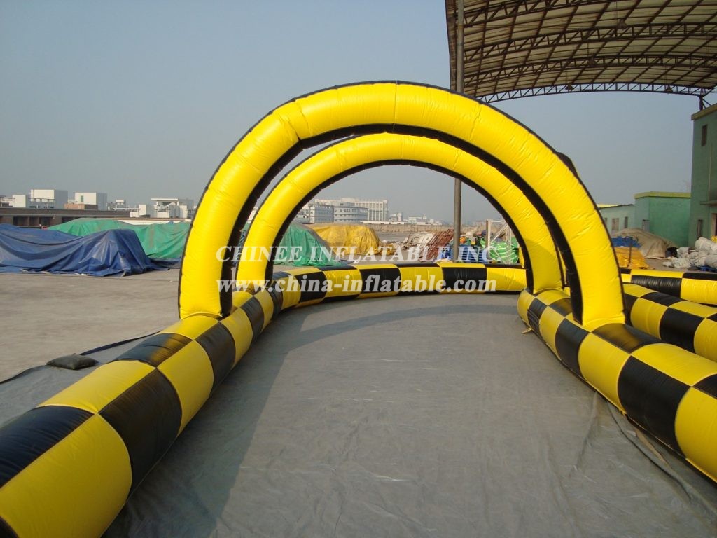 T11-1113 Inflatable Race Track Sport Game
