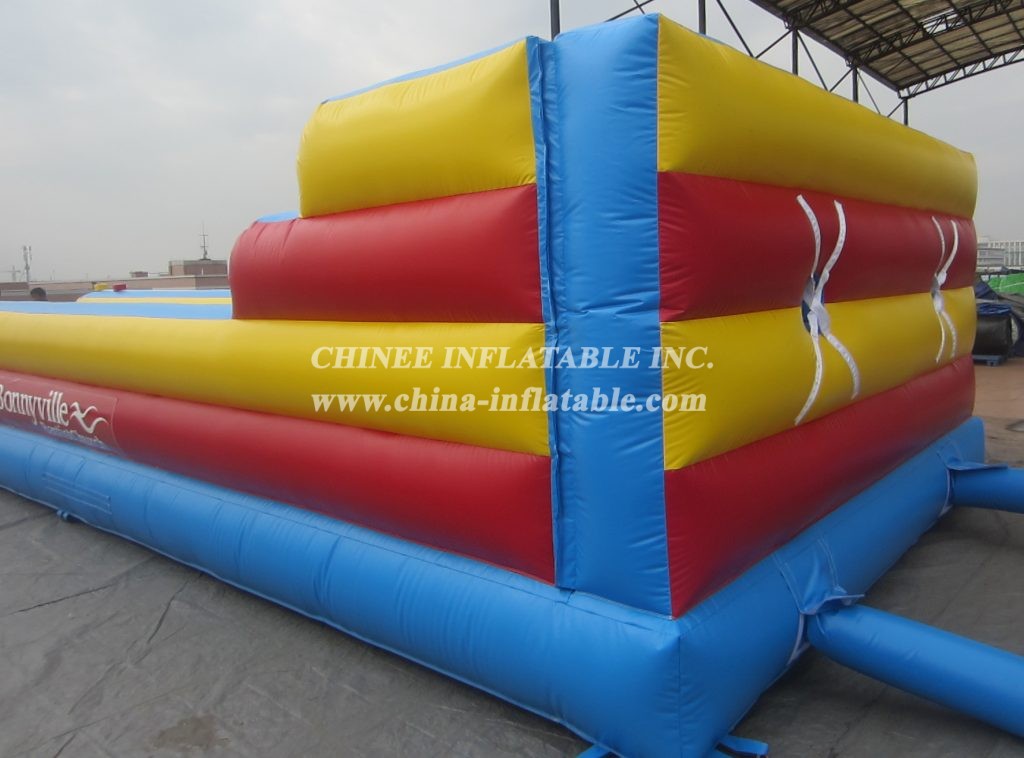 T11-514 Inflatable Bungee Run Sport Game