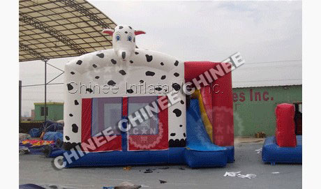 T5-104 Cow Bouncy Castle Combo With Slide
