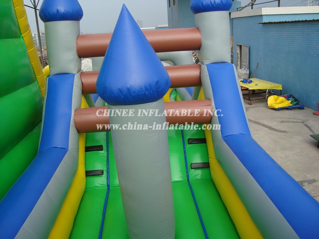 T6-116 Giant Castle Inflatable