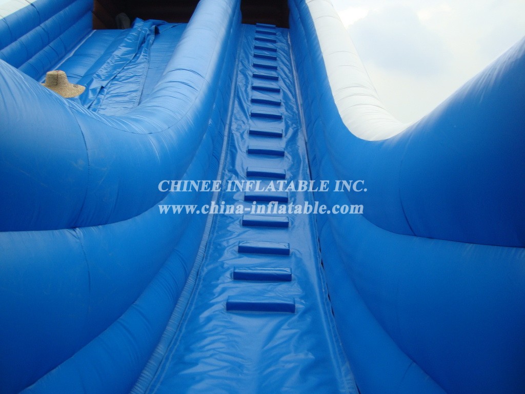 T8-721 Inflatable Slide Bear Giant Slide For Kids