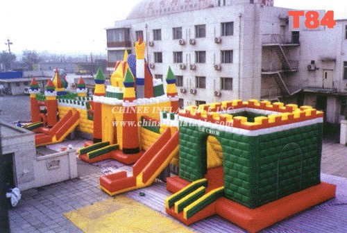 T84 giant castle inflatable tent