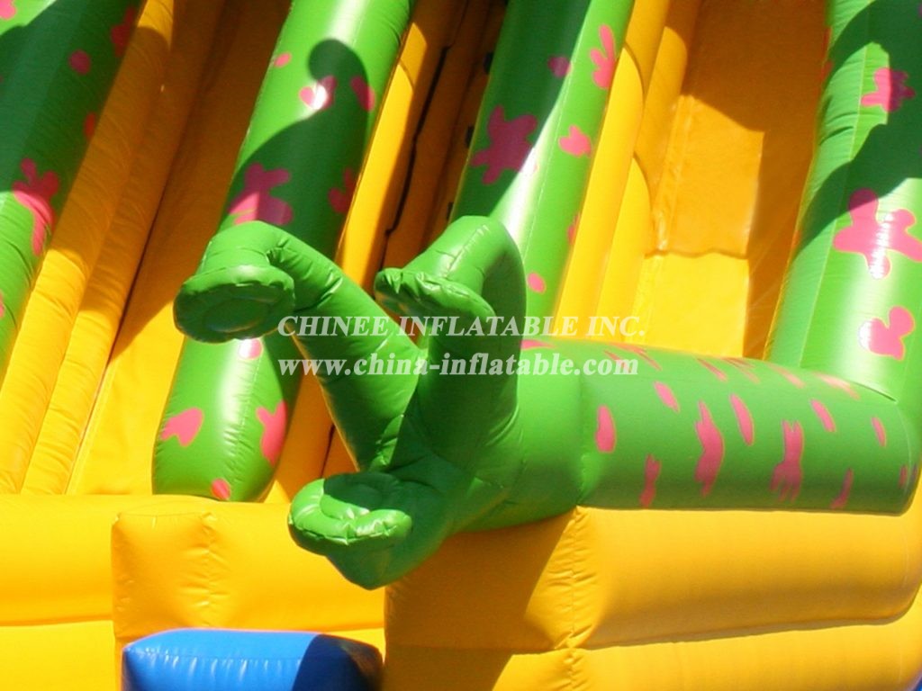 GS2-002 Giant Slide Eye Monster Slide