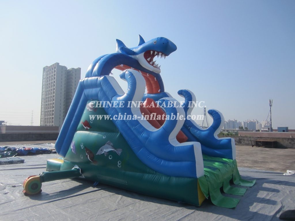 T8-240 Shark Themed Giant Inflatable Slide For Kids