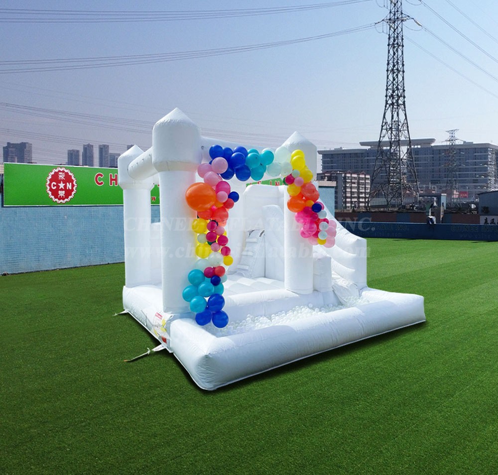 T2-3512 Wedding Castle Inflatable