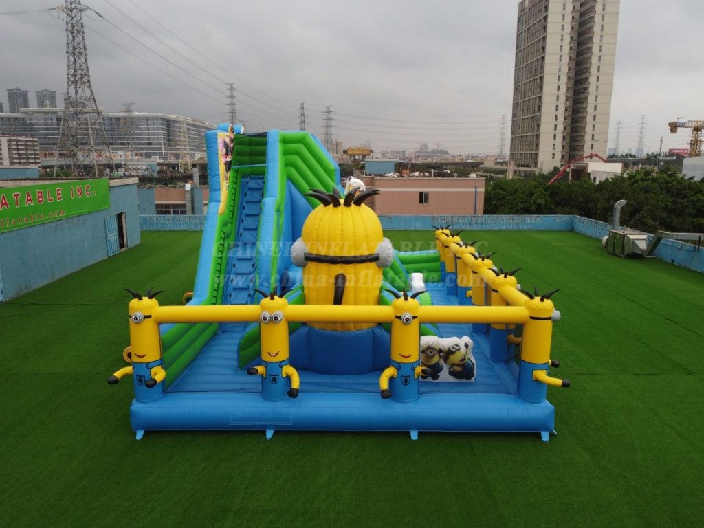 T6-867 Minion Inflatable Playground